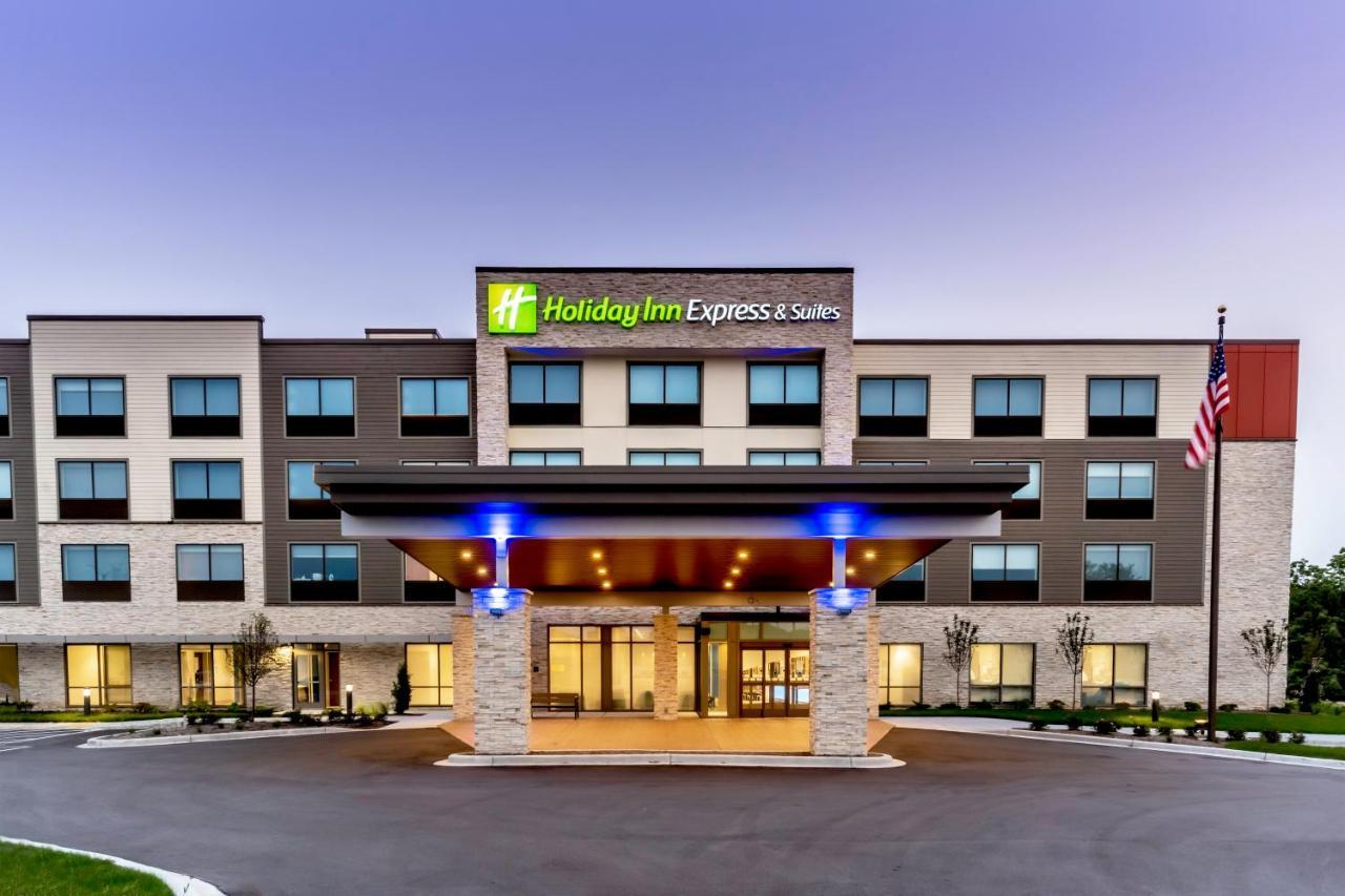 Holiday Inn Express & Suites - Milwaukee West Allis By Ihg Екстериор снимка