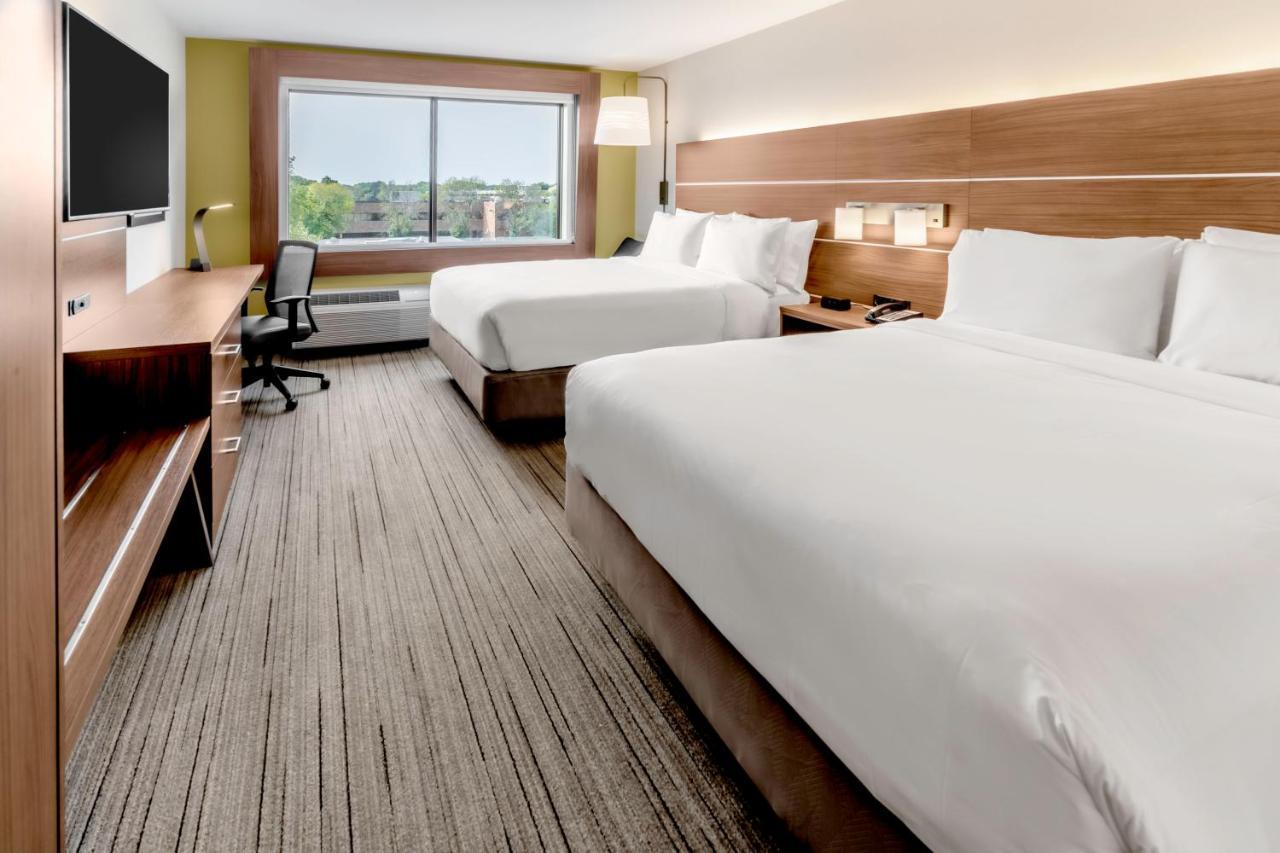 Holiday Inn Express & Suites - Milwaukee West Allis By Ihg Екстериор снимка